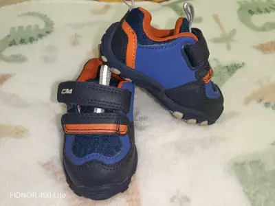Zapatillas deportivas para niño azul y naranja - miniatura 1