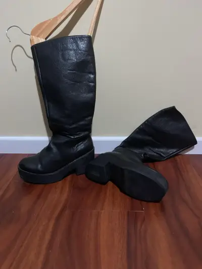 Botas negras de cuero para mujer - miniatura 2