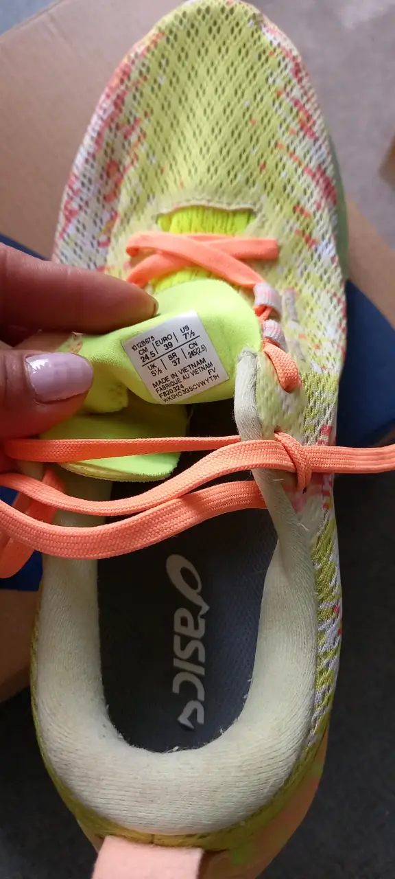 Zapatillas deportivas Asics coloridas para correr - 2