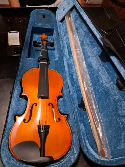 Violín acústico con estuche y arco - miniatura 1