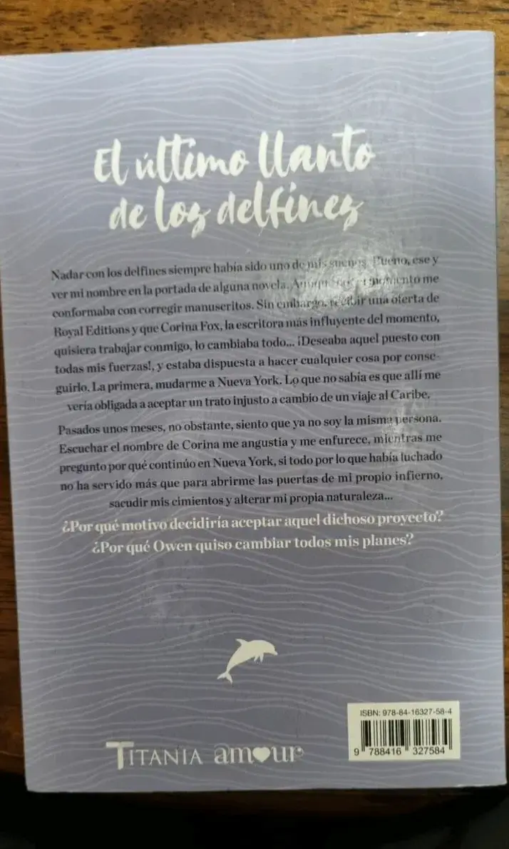 Libro 'El Último Llanto de los Delfines' de Estefanía Yepes - 2