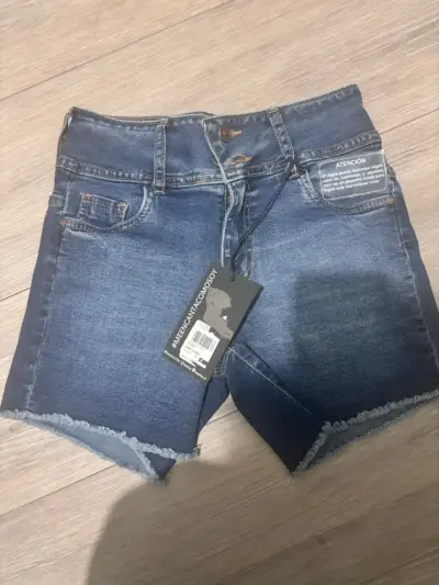 Shorts de mezclilla tiro alto Wados - miniatura 1