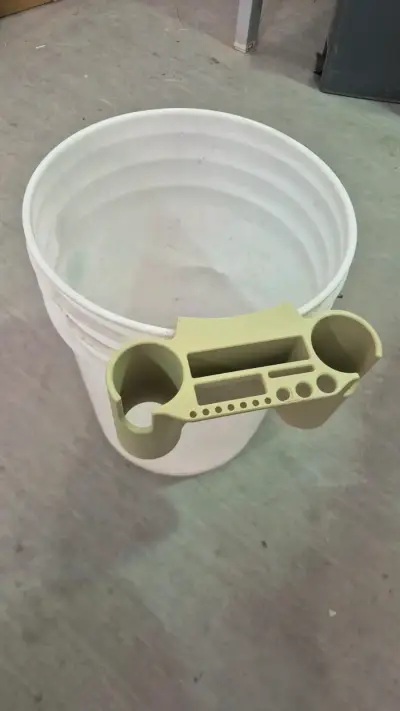Soporte caña de pescar para balde - miniatura 1