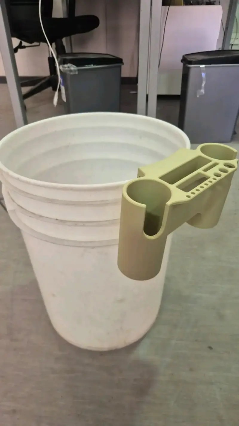 Soporte caña de pescar para balde - 2