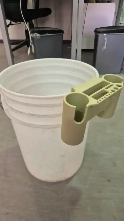 Soporte caña de pescar para balde - miniatura 2