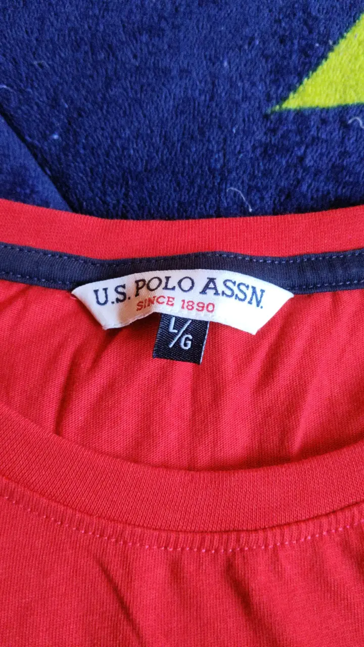 Polera roja U.S. Polo Assn. talla L - 2