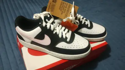 Zapatillas Nike Court Vision Low Mujer Negro y Blanco - miniatura 2