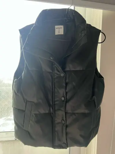 Chaleco Puffa Negro Marca Opposite Talla S - miniatura 2