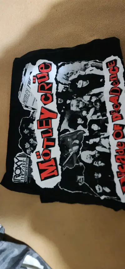 Polera negra Mötley Crüe Roly XL - miniatura 1