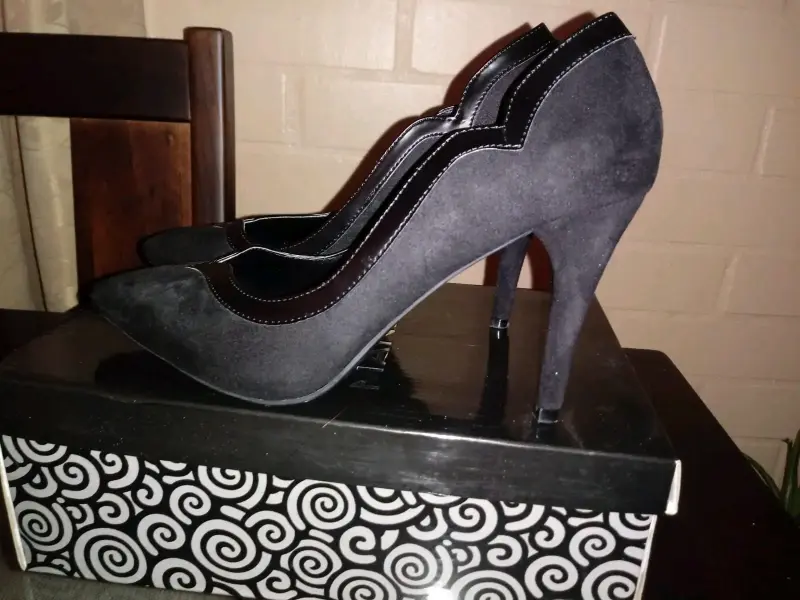 Zapatos de Tacón Alto Negros para Mujer - 1