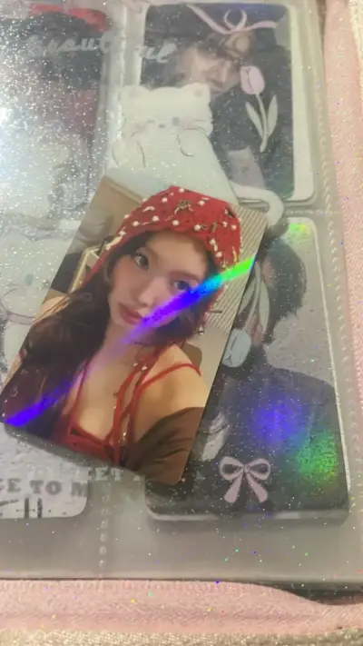 Tarjeta fotográfica de colección con holograma - miniatura 1