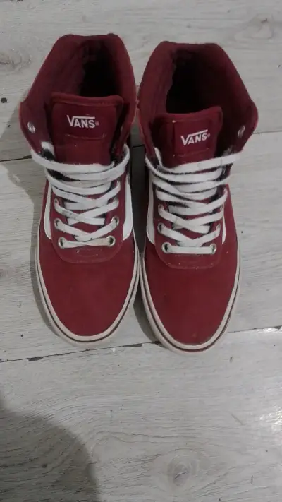 Zapatillas Vans rojas de caña alta - miniatura 1