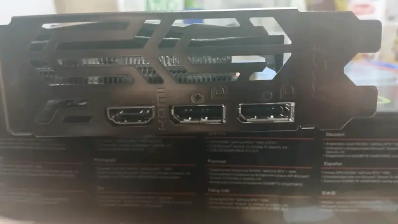 Tarjeta gráfica MSI GeForce GTX 1650 Gaming 4GB - 2