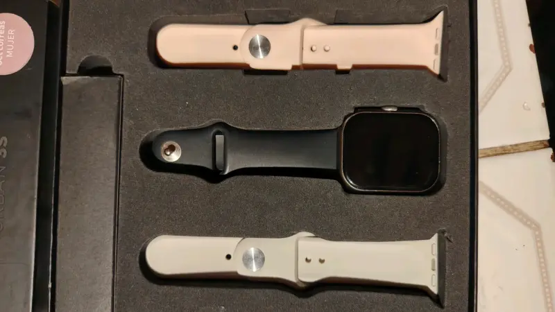 Smartwatch Olsen Urban 3S con correas intercambiables - 2