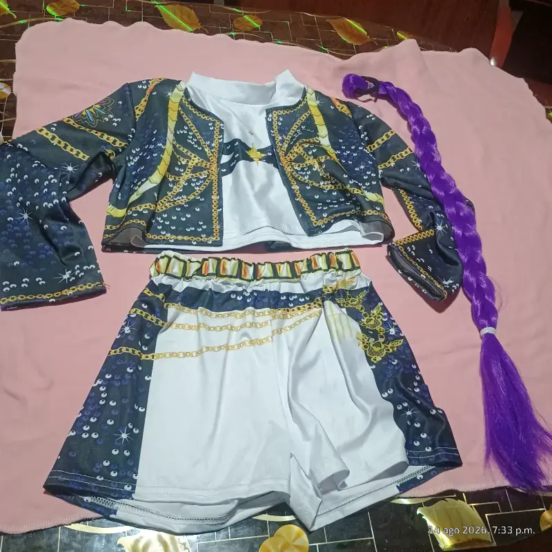 Disfraz de Rumi con trenza morada - 2