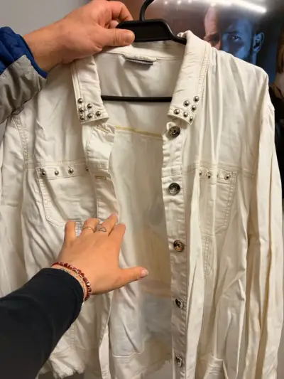 Chaqueta blanca con diseño de Pato Donald - miniatura 1