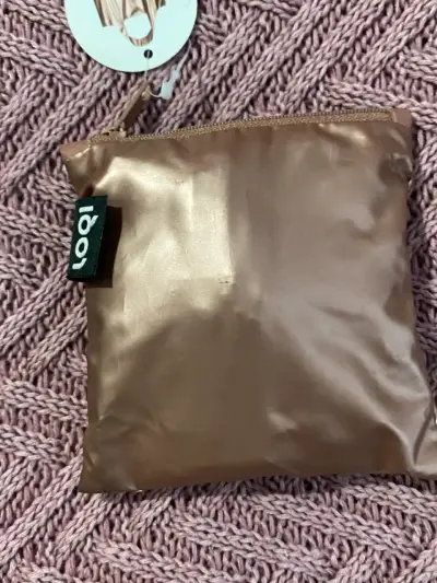 Bolsa reutilizable dorada Loqi compacta - miniatura 1