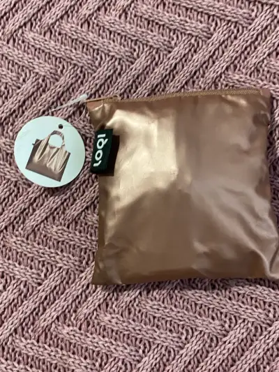 Bolsa reutilizable dorada Loqi compacta - miniatura 2
