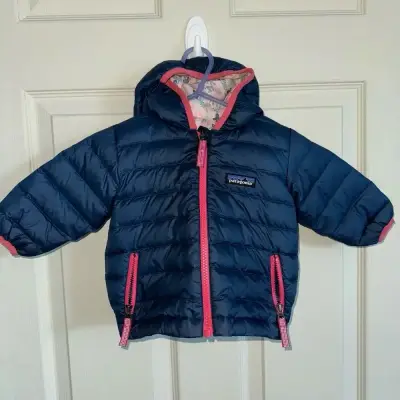 Chaqueta pluma Patagonia niña Down Sweater Hoody - miniatura 1