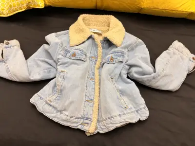 Chaqueta de mezclilla con forro de borrego - miniatura 1