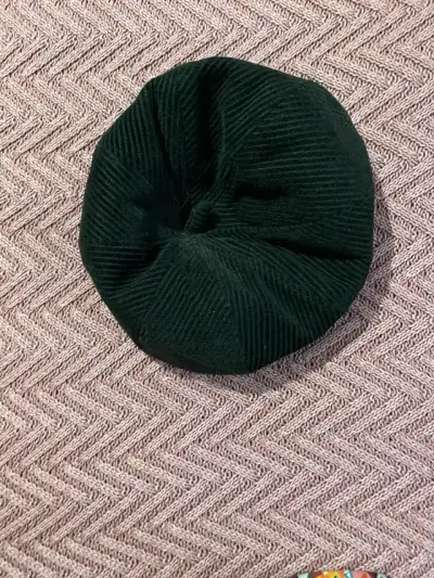 Boina de pana negra estilo vintage - miniatura 1