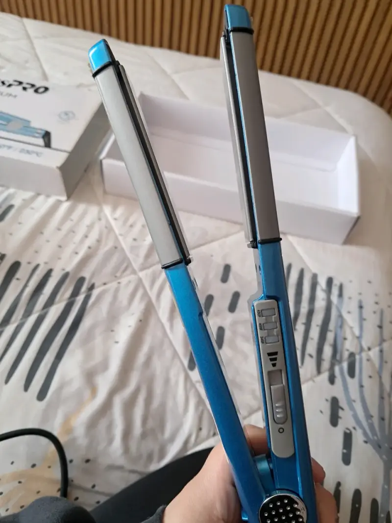 Plancha de Pelo Babyliss Pro Nano Titanium Azul - 3