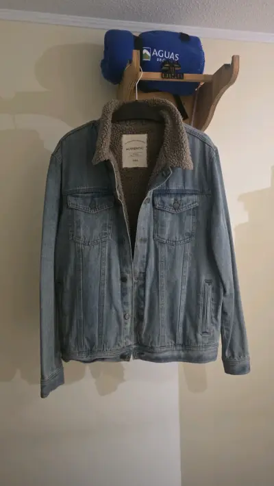 Chaqueta de mezclilla con forro de borrego - miniatura 1