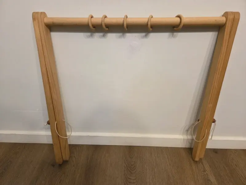 Gimnasio de madera para bebé con aros - 3