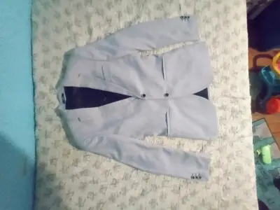 Traje formal gris claro para hombre talla 42 - miniatura 1