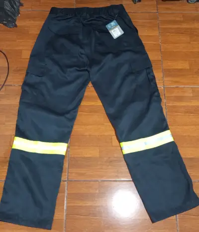 Pantalones de trabajo reflectantes negros - miniatura 2