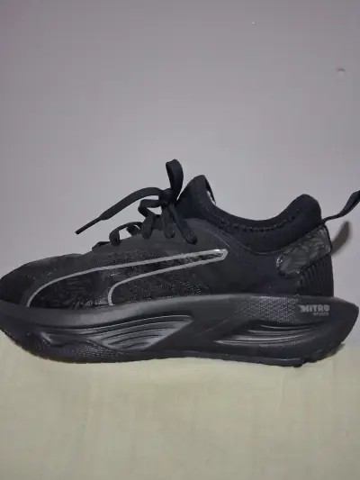 Zapatillas Running Mujer Puma Nitro Negras - miniatura 1
