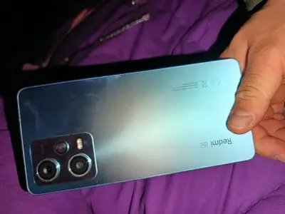 Smartphone Redm note 12 pro 5G azul en buen estado - miniatura 5