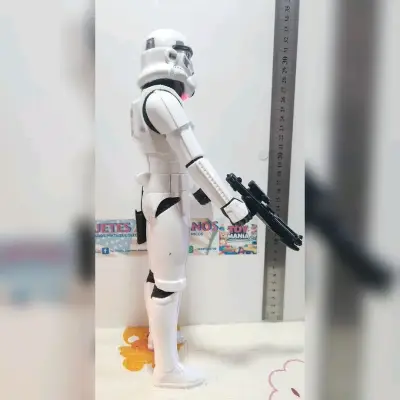 Figura de acción Stormtrooper Star Wars. - miniatura 3