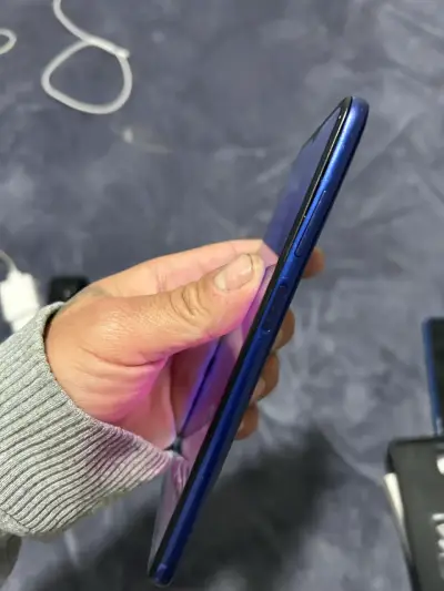 Samsung Galaxy A03s en buen estado - miniatura 4