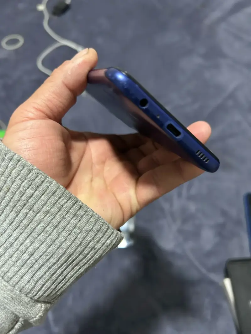 Samsung Galaxy A03s en buen estado - 6