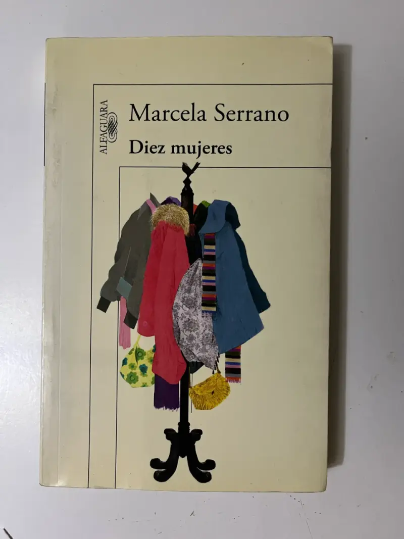 Libro 'Diez Mujeres' de Marcela Serrano - 1