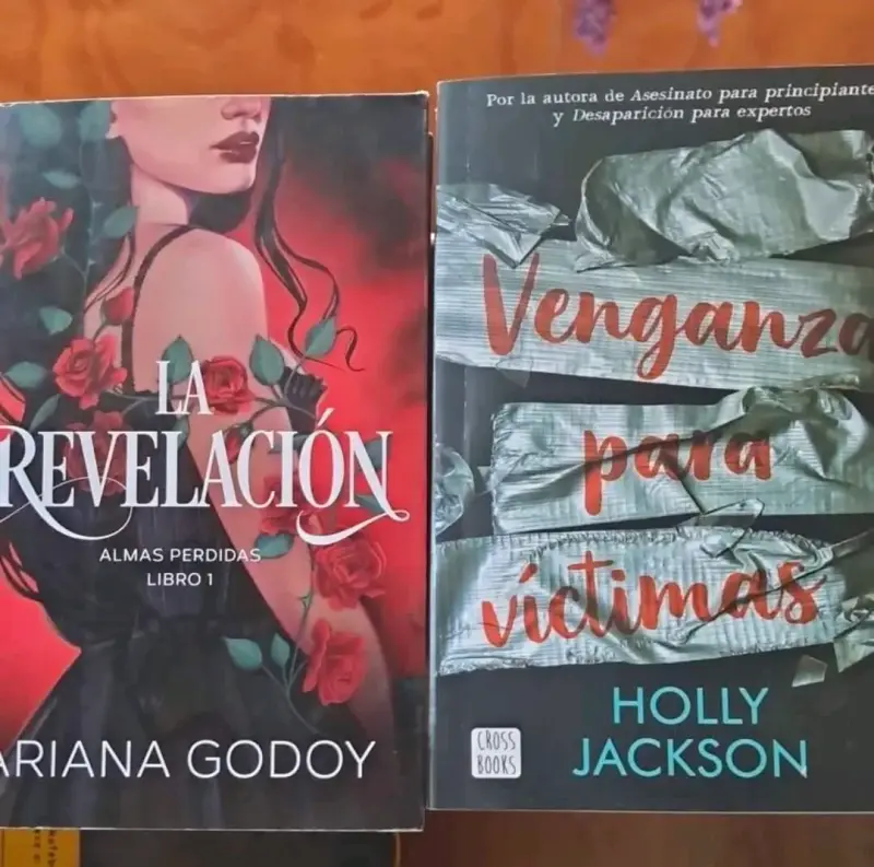 Lote de libros variados de autores populares - 4