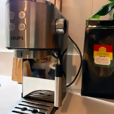 Cafetera espresso Krups de acero inoxidable - miniatura 3