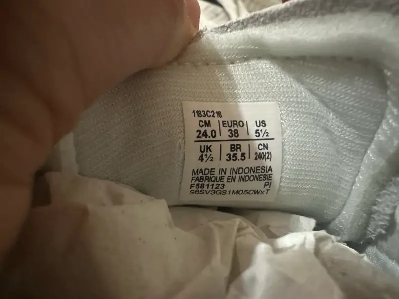 ZAPATILLA ONITSUKA TIGER NUEVAS / EU 38 - 5