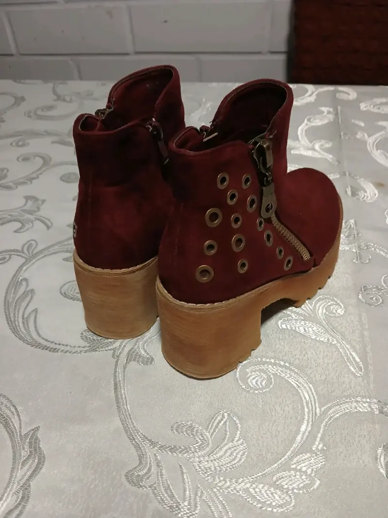Botines de gamuza burdeos con plataforma - 2