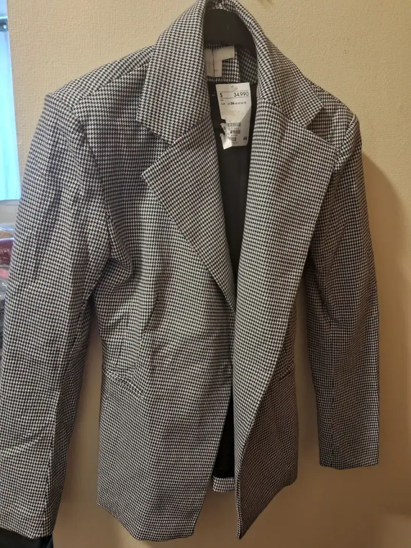 Blazer de mujer a cuadros H&M talla S - 1