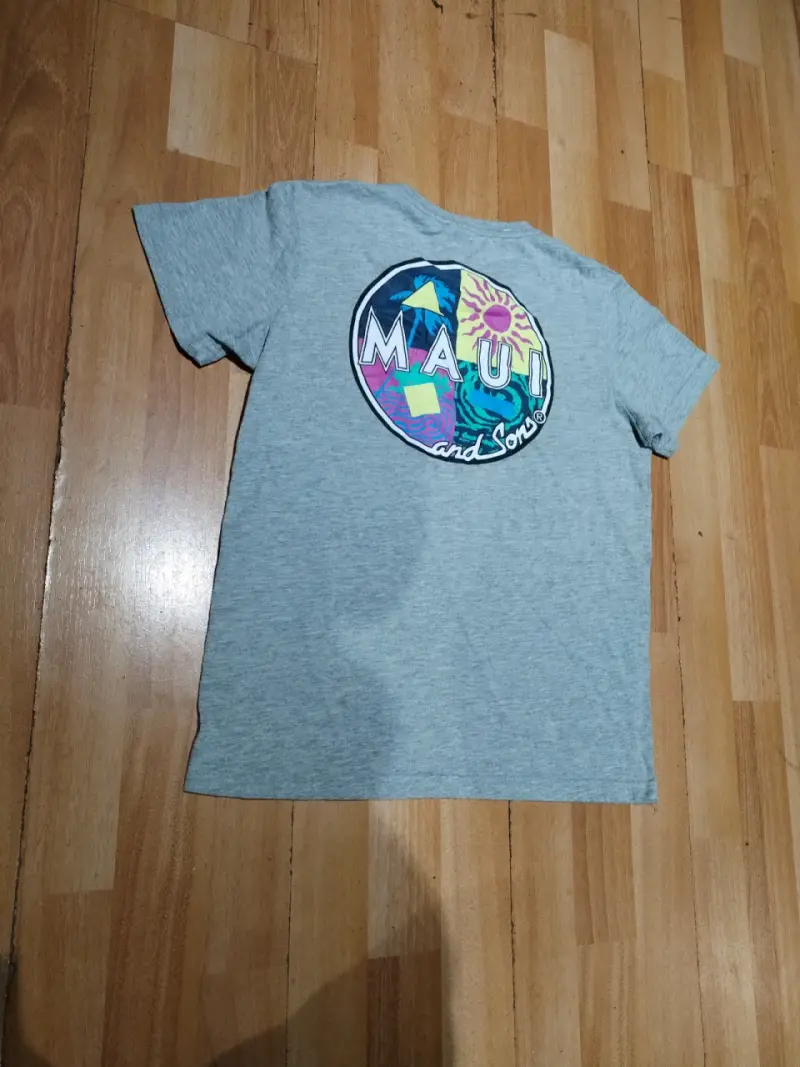Polera gris Maui and Sons para niño - 2