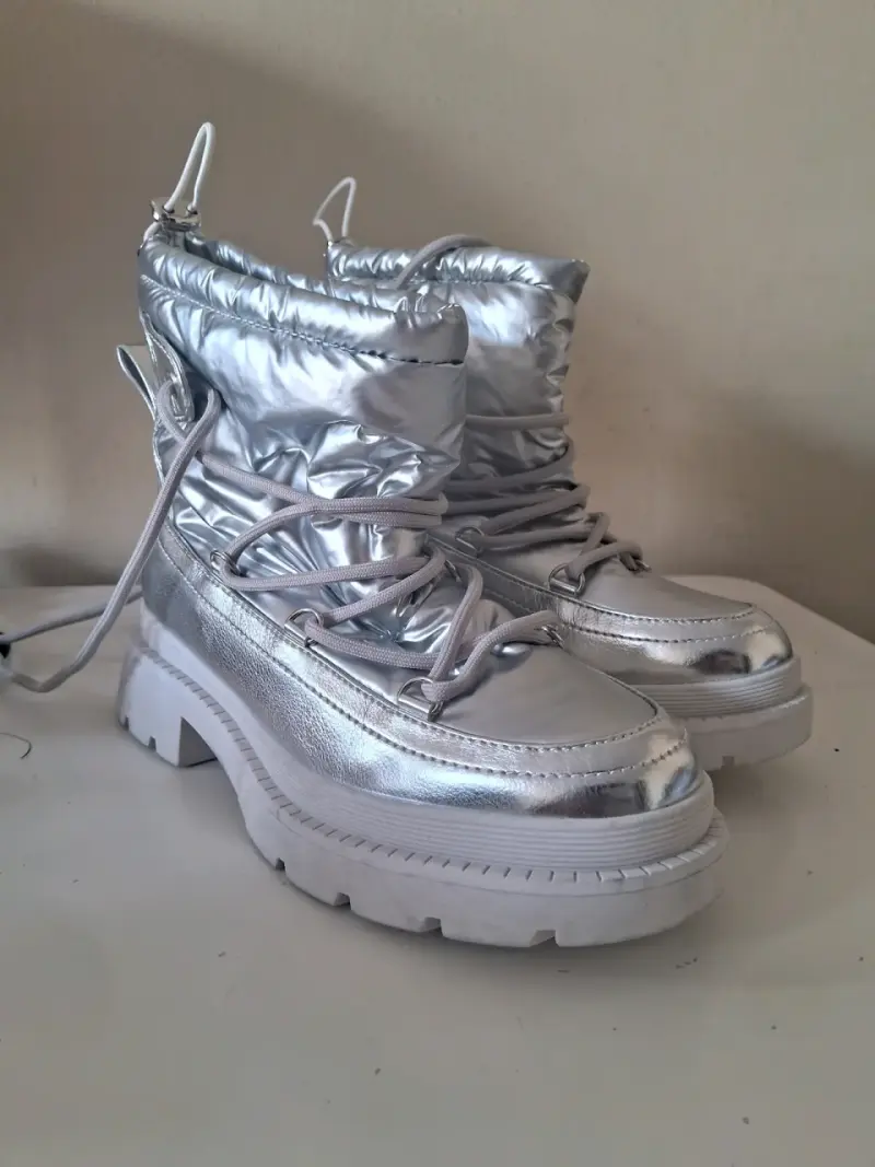 Botas plateadas acolchadas para mujer talla 36 - 1