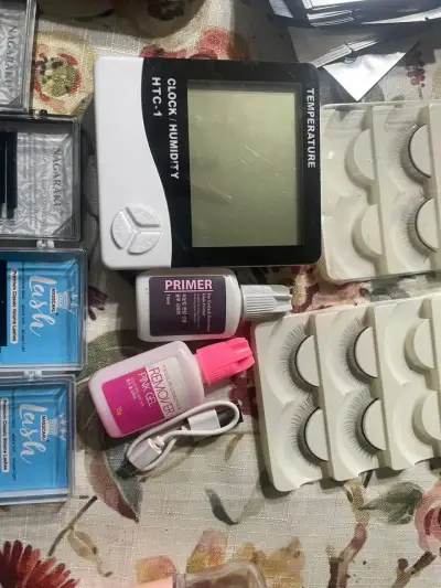 Kit de Extensiones de Pestañas con Accesorios - miniatura 1