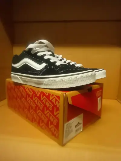 ZAPATILLAS HOMBRE VANS CALDRONE [TALLA 42 EUR] - miniatura 1