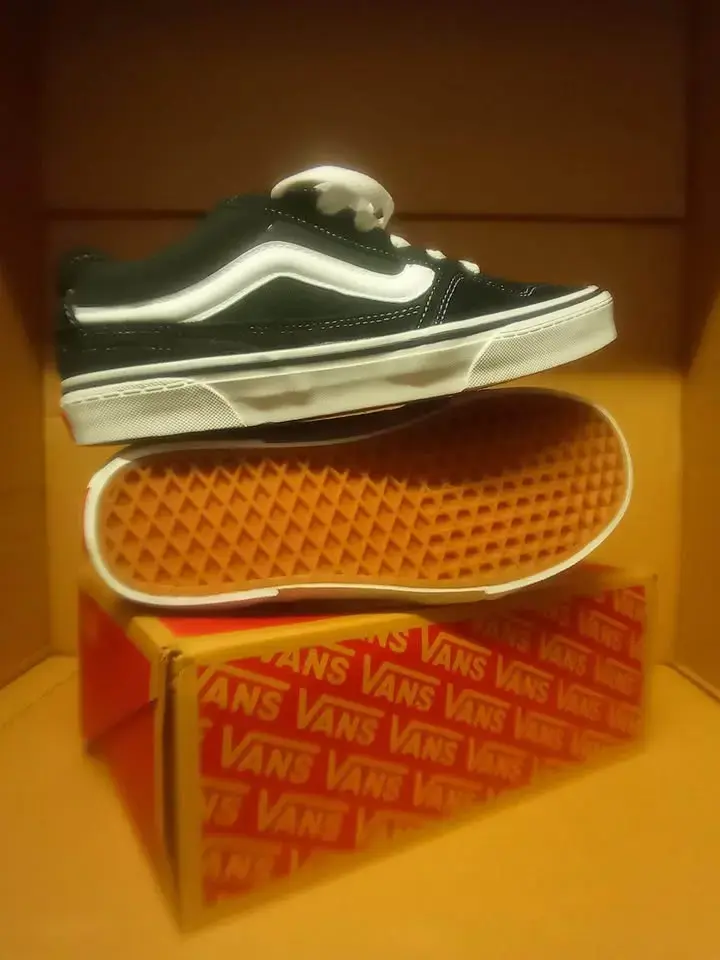 ZAPATILLAS HOMBRE VANS CALDRONE [TALLA 42 EUR] - 3