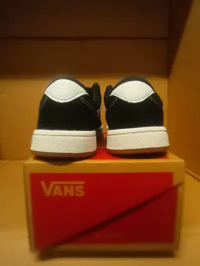 ZAPATILLAS MUJER VANS RYLAND LS [TALLA 35 EUR] - miniatura 4