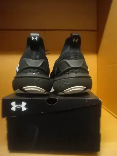 ZAPATILLAS UNDER ARMOUR UA SHIFT [TALLA 44.5 EUR] - miniatura 4