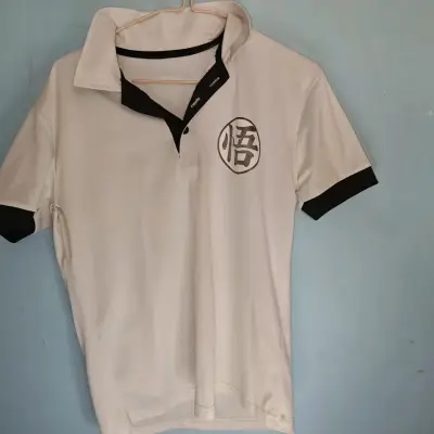 Polera(camisa) blanca,con estampado de dragón ball - miniatura 1