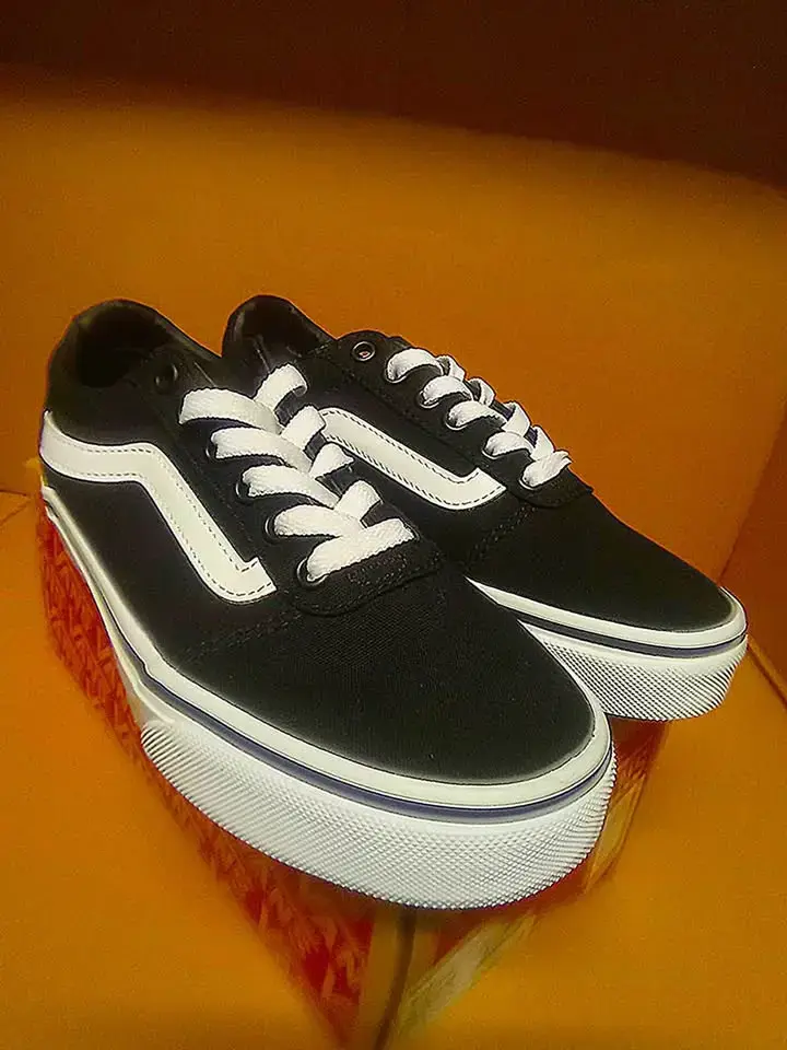 ZAPATILLAS MUJER VANS WARD [TALLA 34.5 EUR] - 1